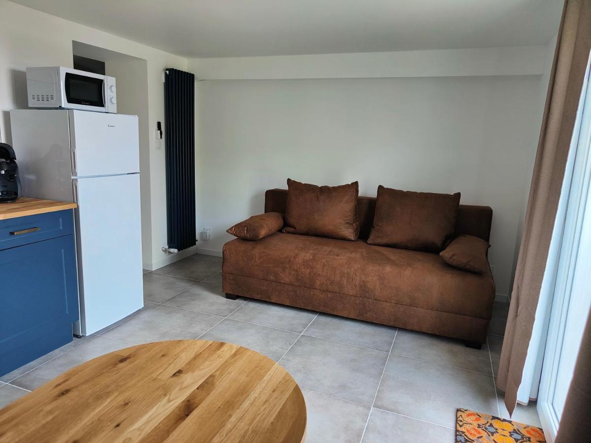 Apartament Le Faya Pouzauges Zewnętrze zdjęcie